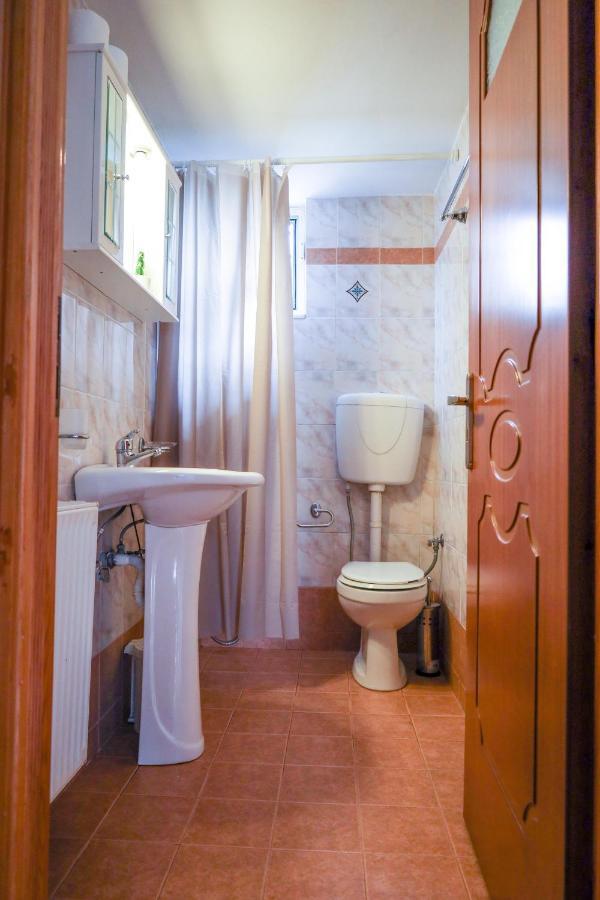 Nikitas Apartment 1 Каламата Экстерьер фото